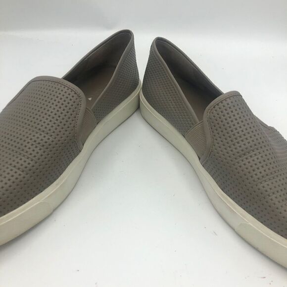Vince. Blair Slip On Gray Sneakers Perforated 7.5 7 1/2 White Slides - Picture 6 of 7